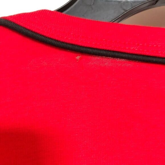 CALVIN KLEIN - M Sz 2XL - NWT Combo Tee in Red, Black & Grey. Very Small Callout - Picture 10 of 12